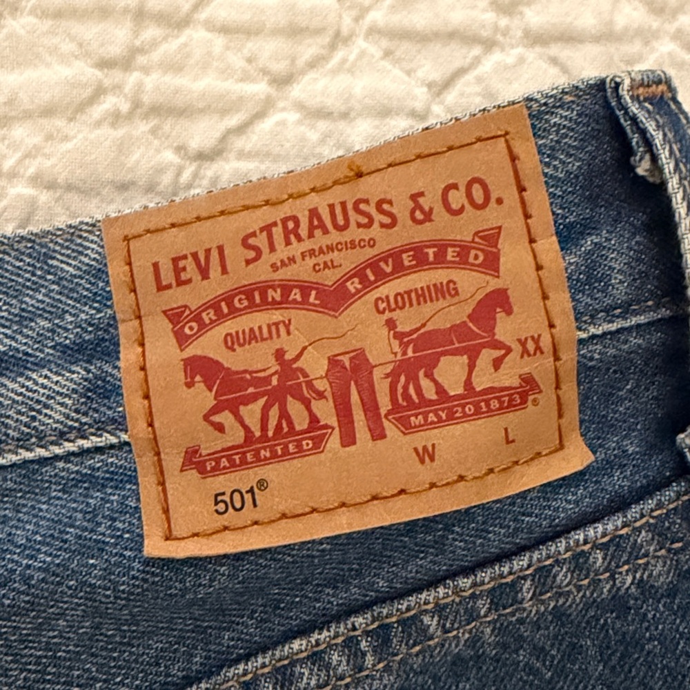 Levi's Blue Distressed Jean Shorts - Picture 3 of 4